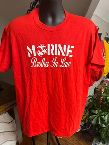 Gildan Larg red Brother In Law tee